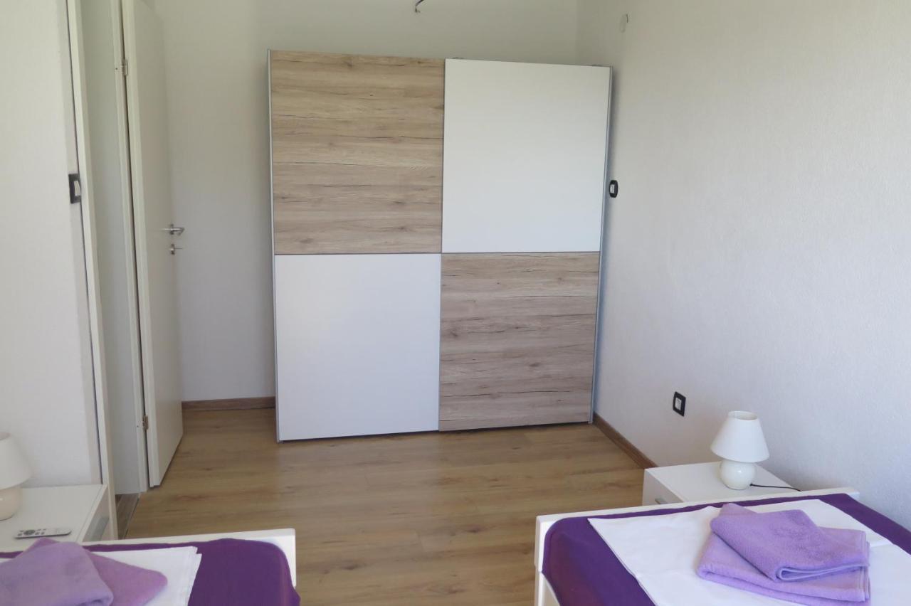 Lumbrela Apartments Starigrad Paklenica Exteriér fotografie