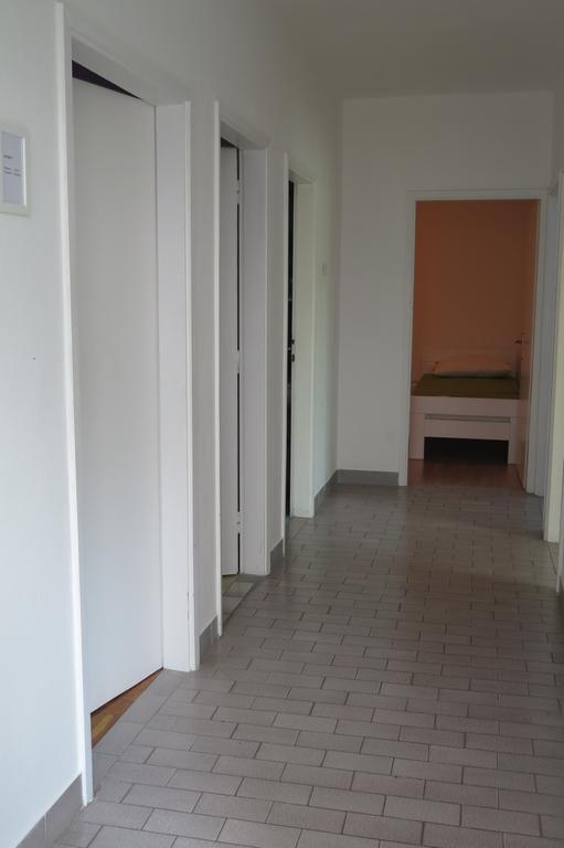 Lumbrela Apartments Starigrad Paklenica Exteriér fotografie